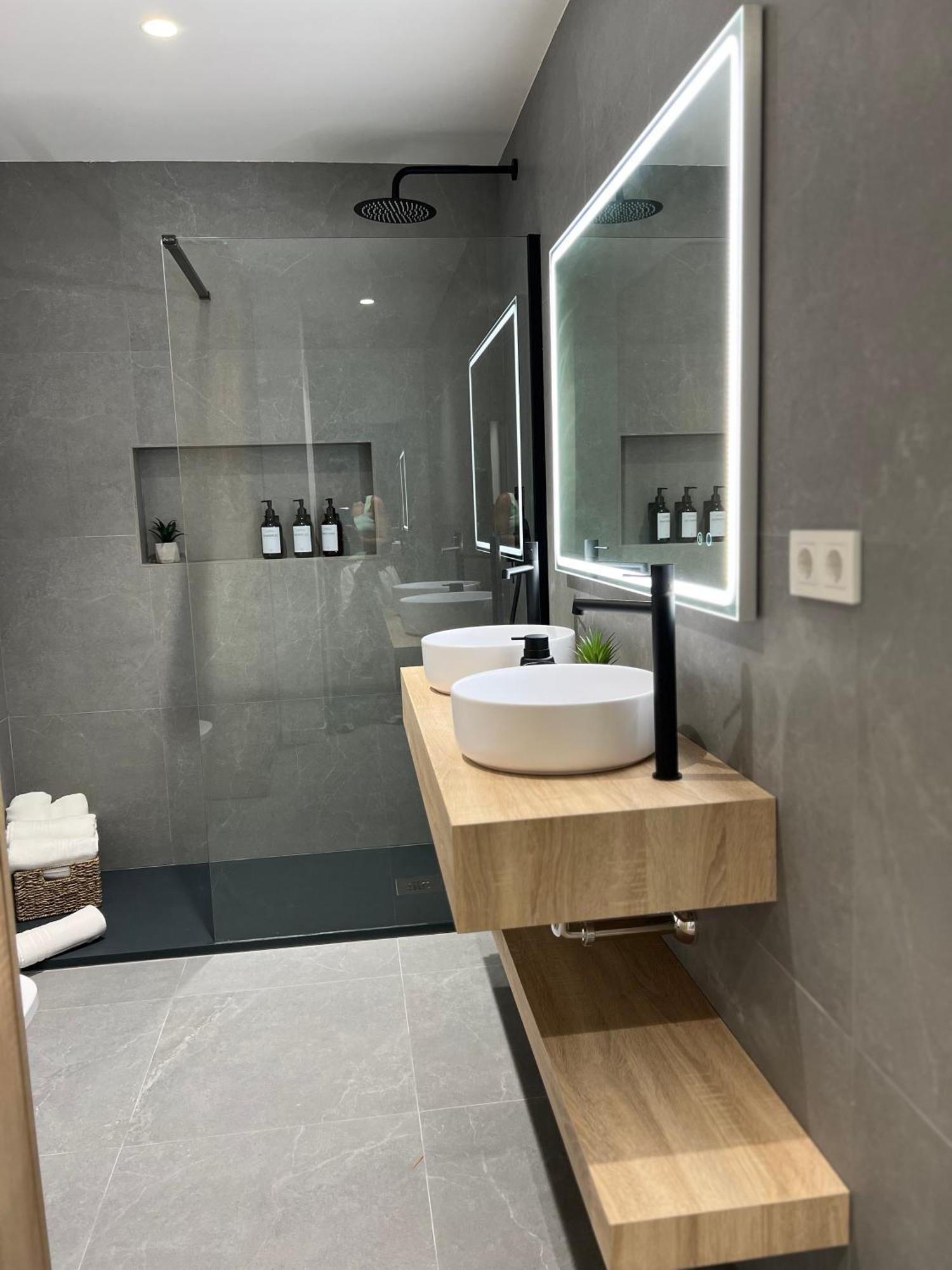 Lofts Jumaral - La Magdalena Apartment กอร์โดบา ภายนอก รูปภาพ